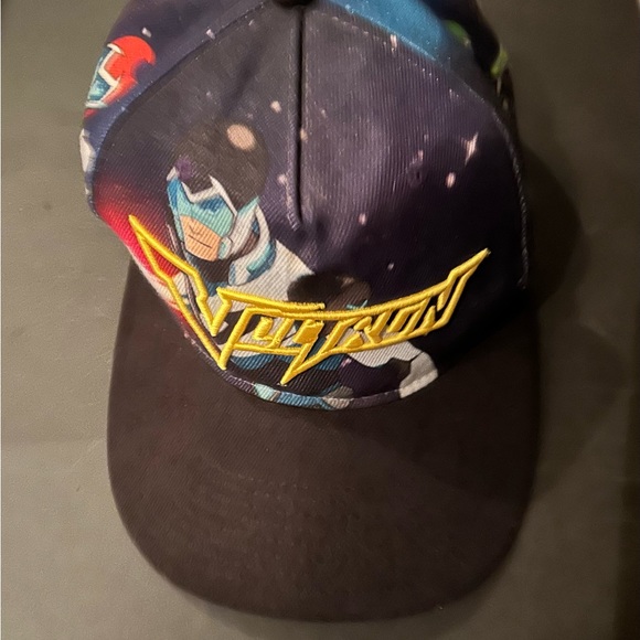 VOLTRON HAT - Picture 2 of 2
